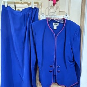 Vintage Blue women’s suit